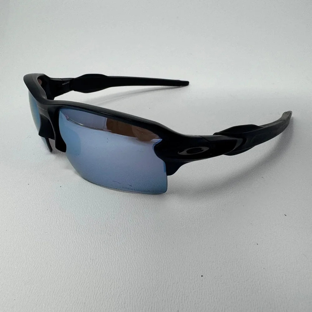 Oakley Flak 2.0 XL Sunglasses Matte Black Prizm Deep Water Polarized OO9188-5859